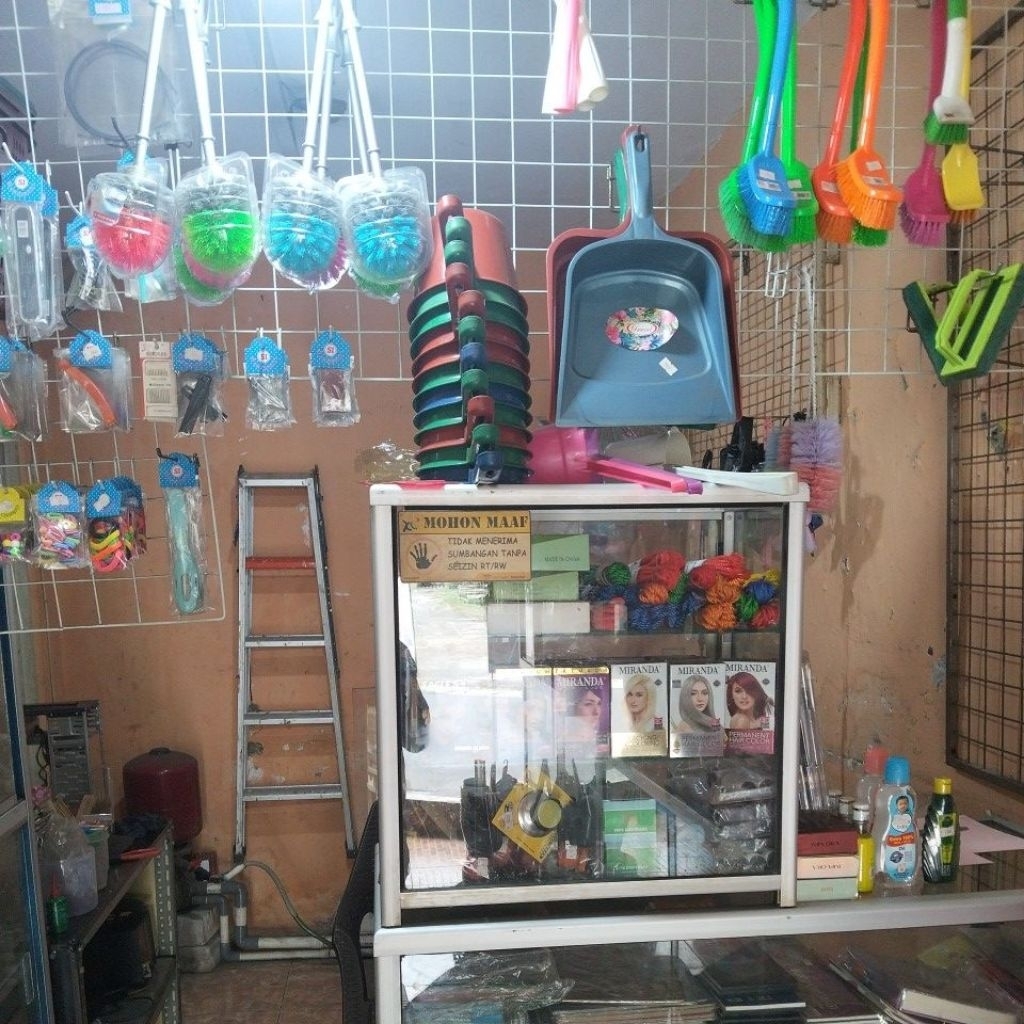 

Serba 2000 isi nya minimal 2500 sampai 65000