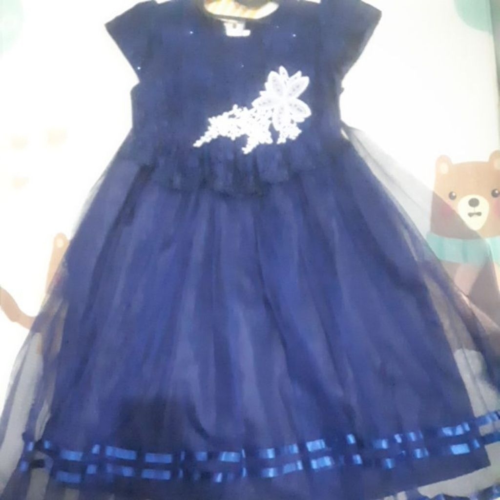 preloved gaun anak perempuan