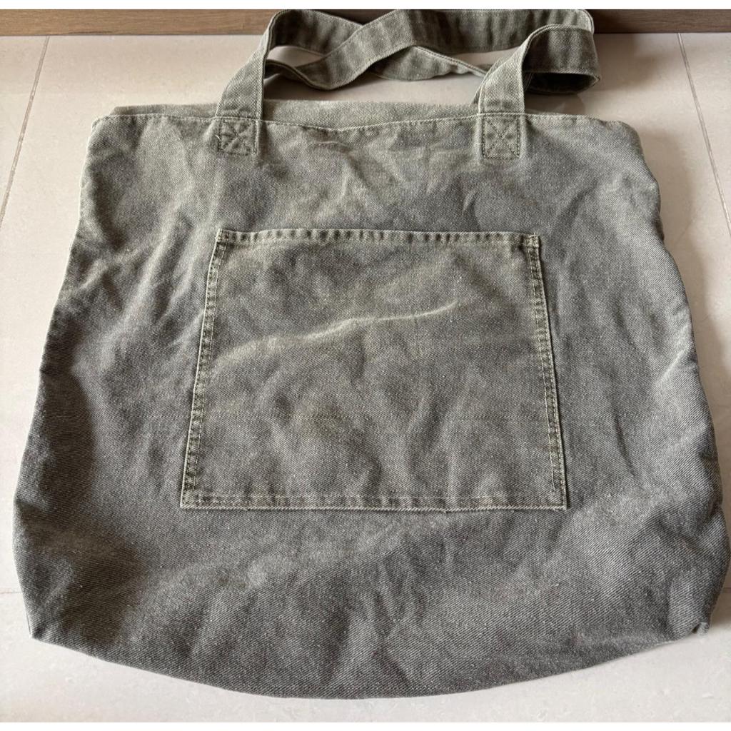 Typo Tote bag army/tote bag/tas bahu preloved