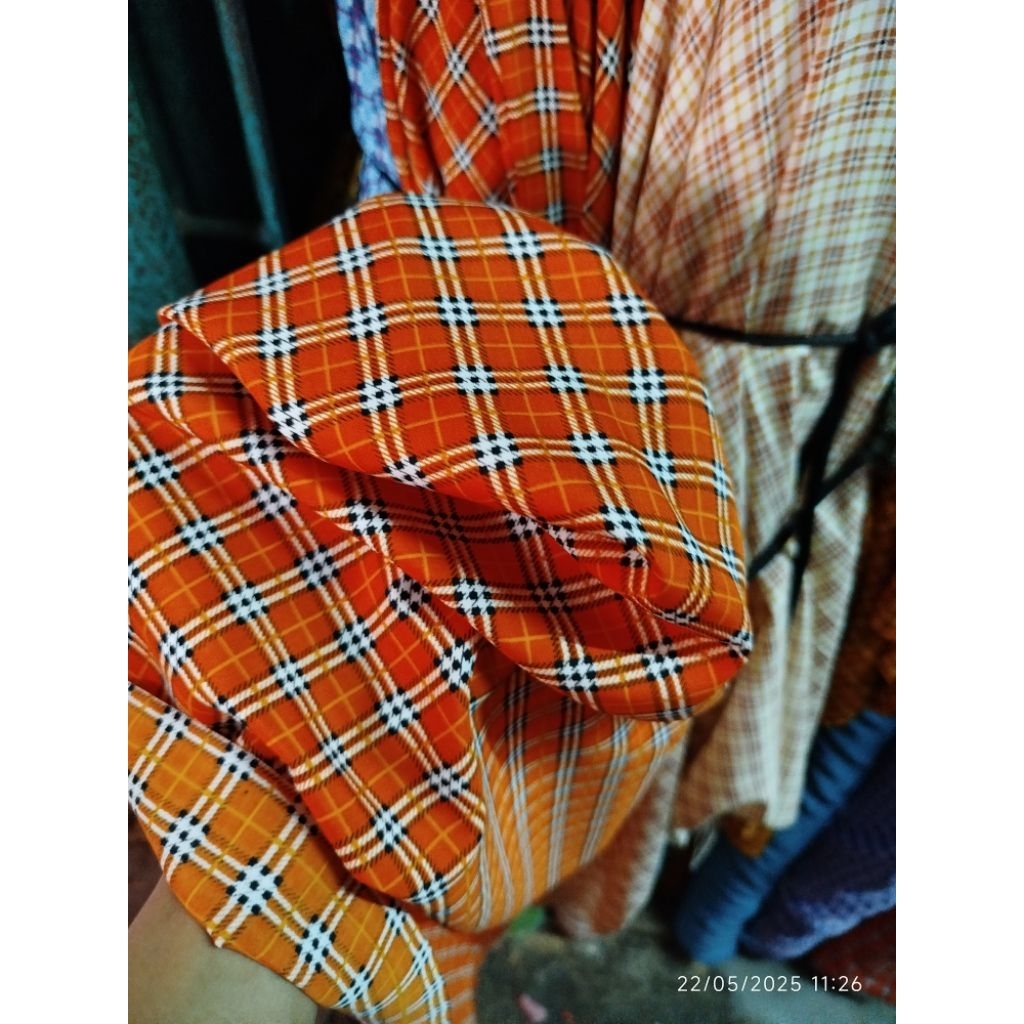 kain motif kotak bswai seragam sekolah