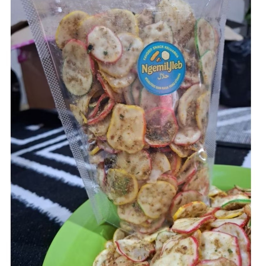 

1 kg Seblak bantet kerupuk pelangi pedas gurih