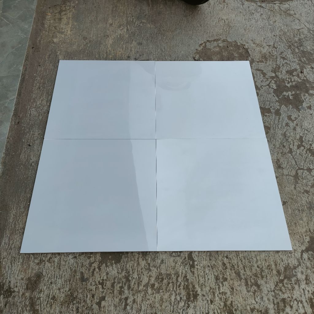 Granite Putih Polos 60x60 Glass Polish Cavalino Bianco