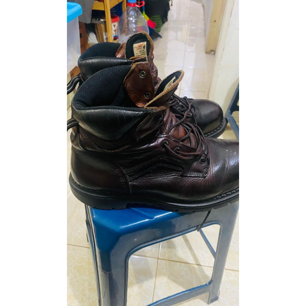 second shoes R E D Wboots second made in usa