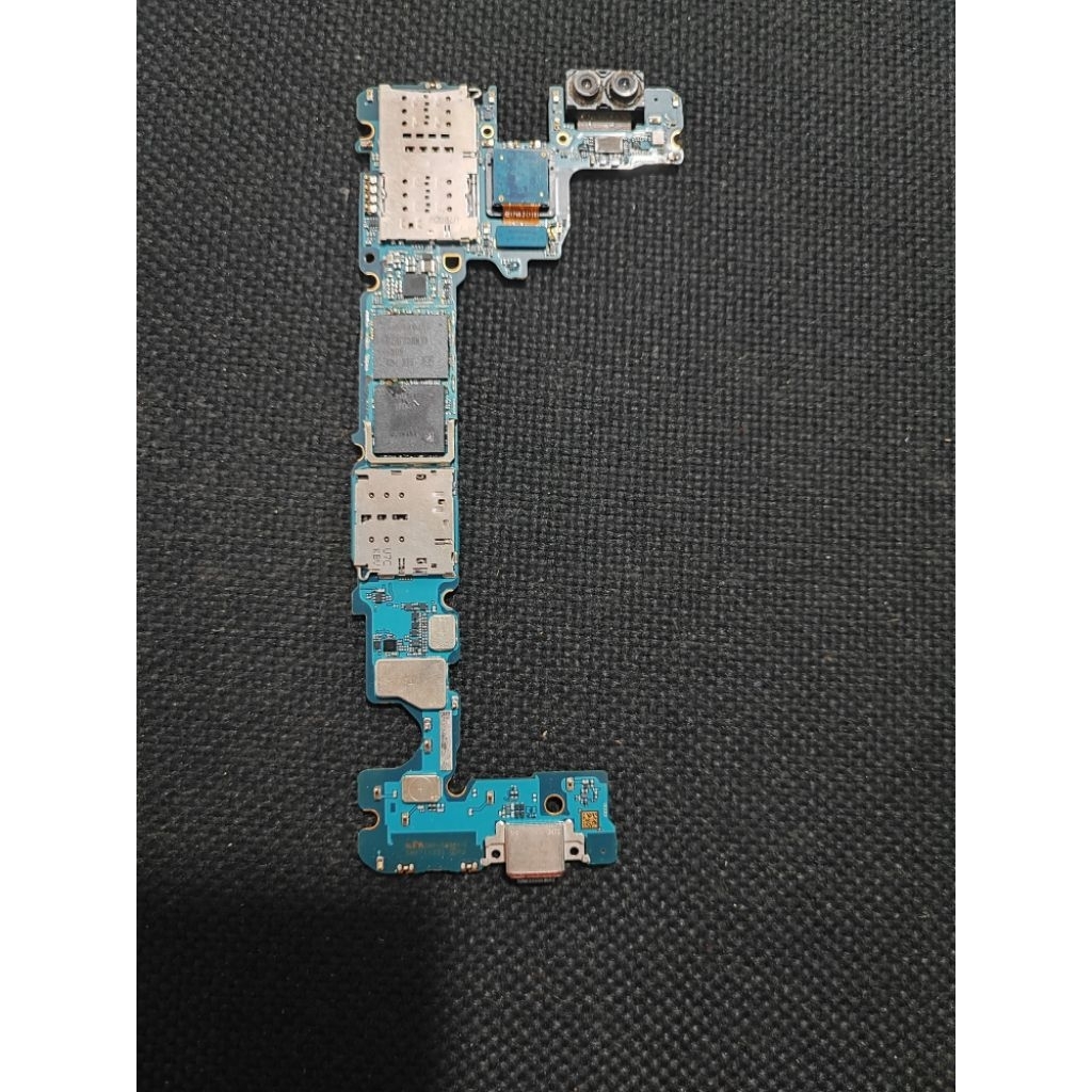 MESIN HANDPHONE ORIGINAL SAMSUNG A8 - MATI TOTAL - MULUS - BONUS KAMERA