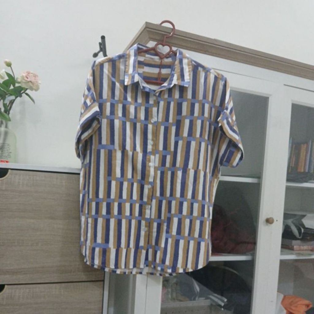 kemeja NADJANI X ET CETERA