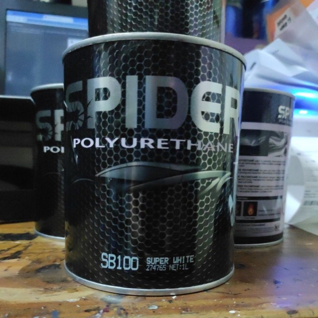 CAT PU SPIDER SUPER WHITE SB100