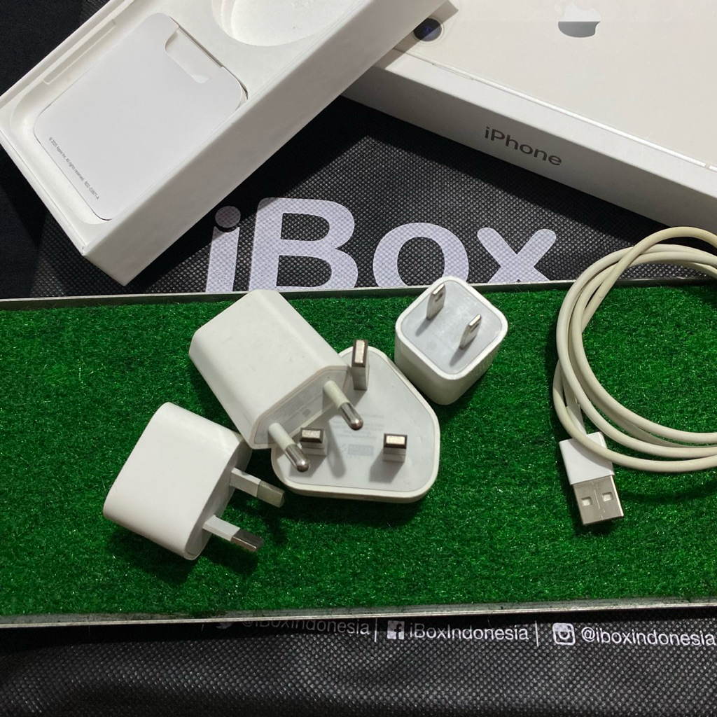 Charger Iphone Apple 5W 6 | 7 | 5 | 8 | X | XS | XR | SE Original Second Copotan dari Hp