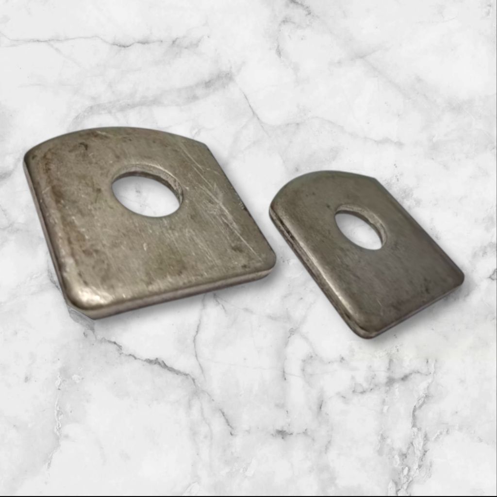 Kupingan Gembok Kunci Pintu Pagar Besi