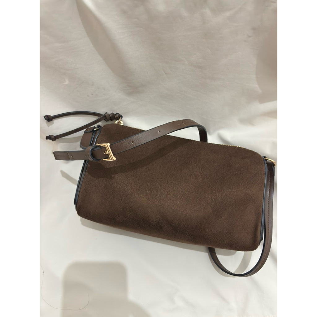 [PRELOVED] Tas Suede Brown-HnM Small Shoulder Suede Bag
