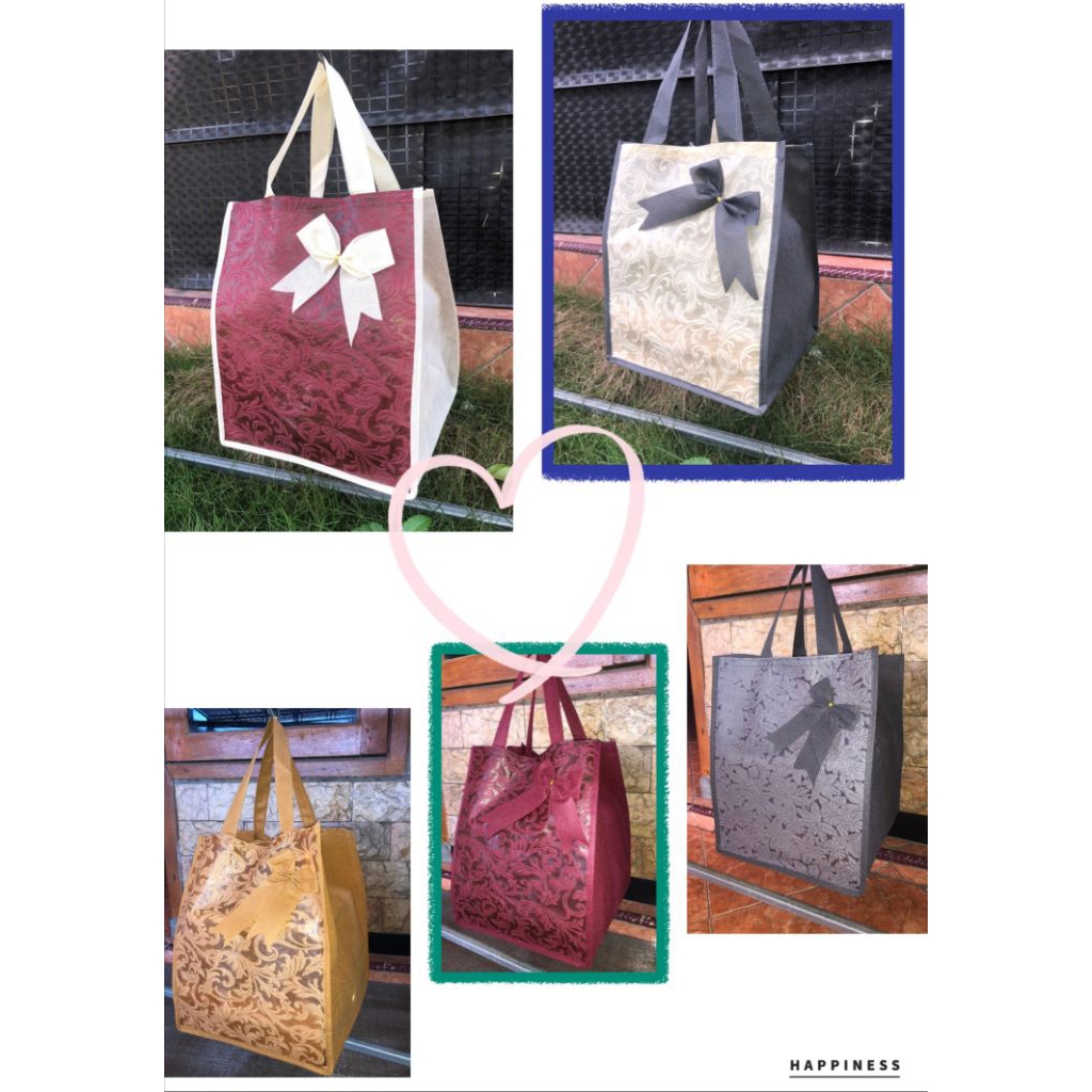 

Tas Hajatan Box Embos Pita Ukuran 22x22x30/ Tas Kotak Nasi/ Tas Spunbond
