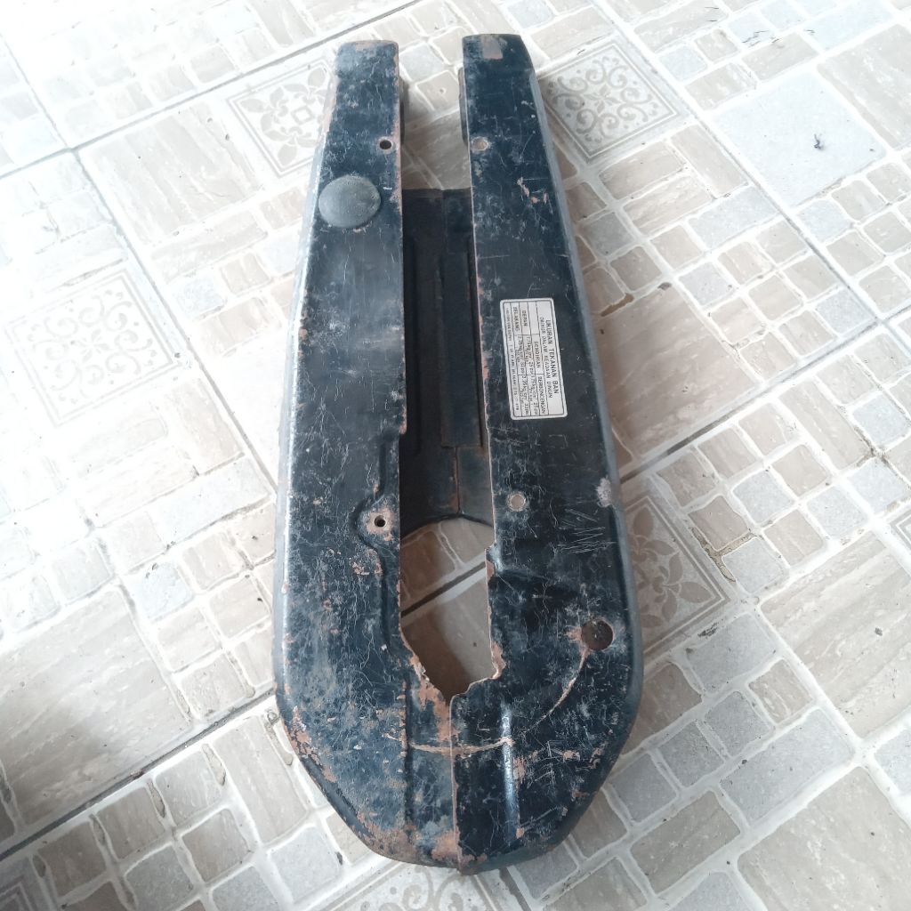 tutup rantai cover rantai katengkas suzuki shogun kebo suzuki tornado
