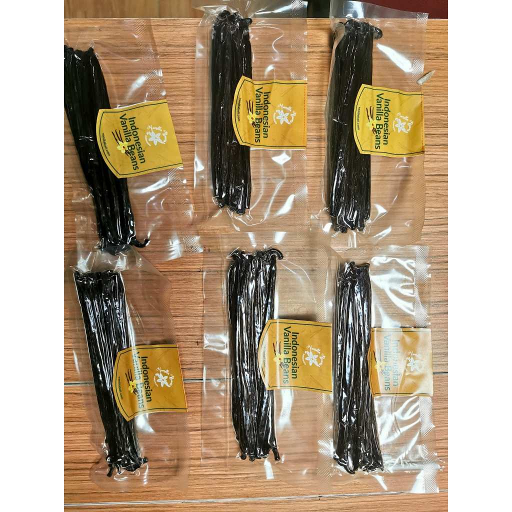 

Vanilla Beans Planifolia Grade A Export 17cm Up