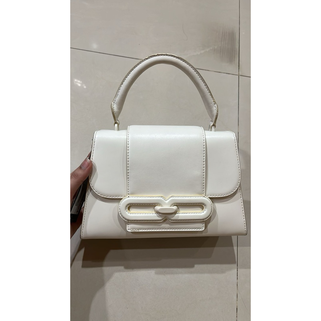 Pedro Vintage Sling Bag - White (100% Original)