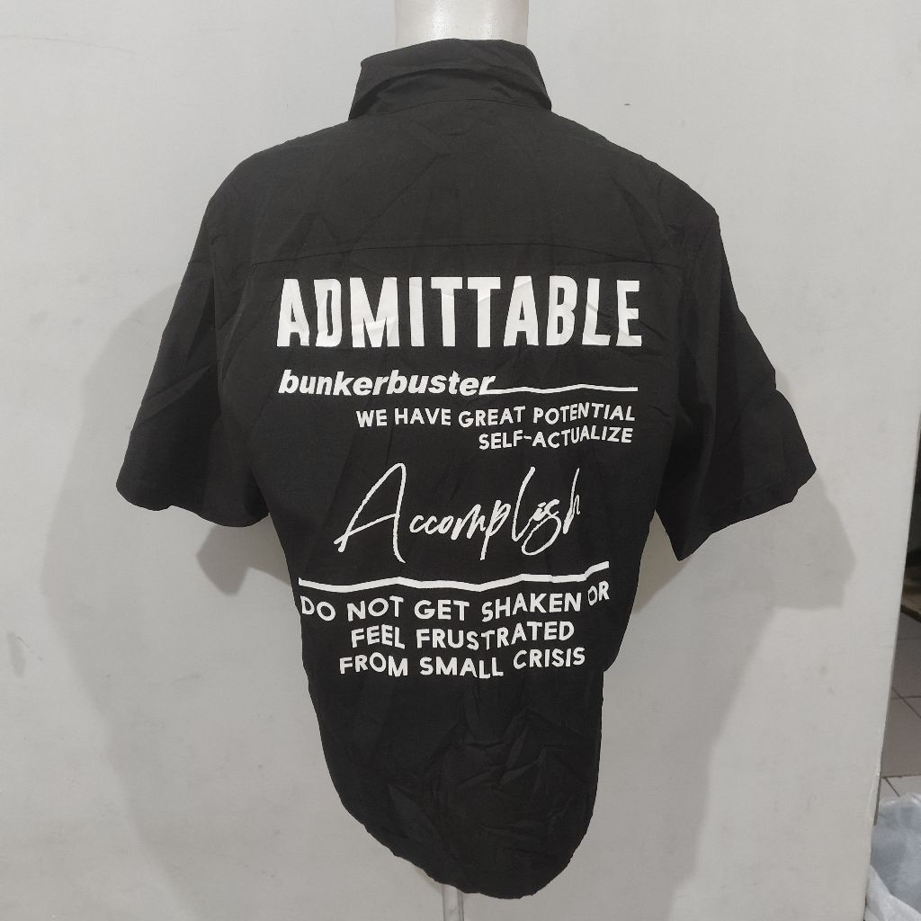 Kemeja Bunker Buster