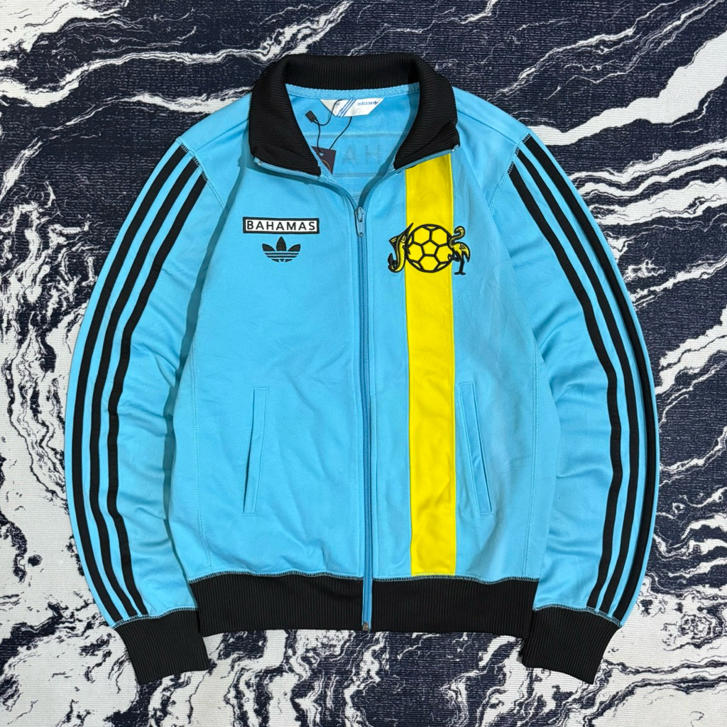 Vintage adidas series women tracktop