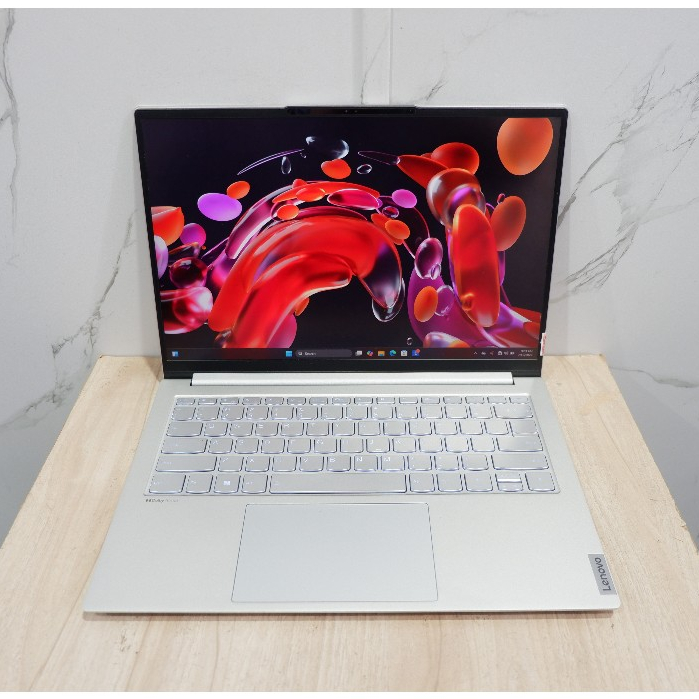 Laptop Lenovo Yoga Slim 7 Pro 14ARH7 AMD Ryzen 7 6800HS Creator Edition Ram 16Gb Ssd 1Tb