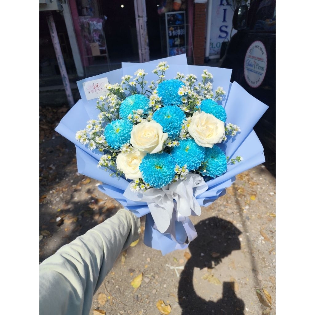 LINNY BUKET/blue gompie/buket bunga ASLI/buket bunga surabaya