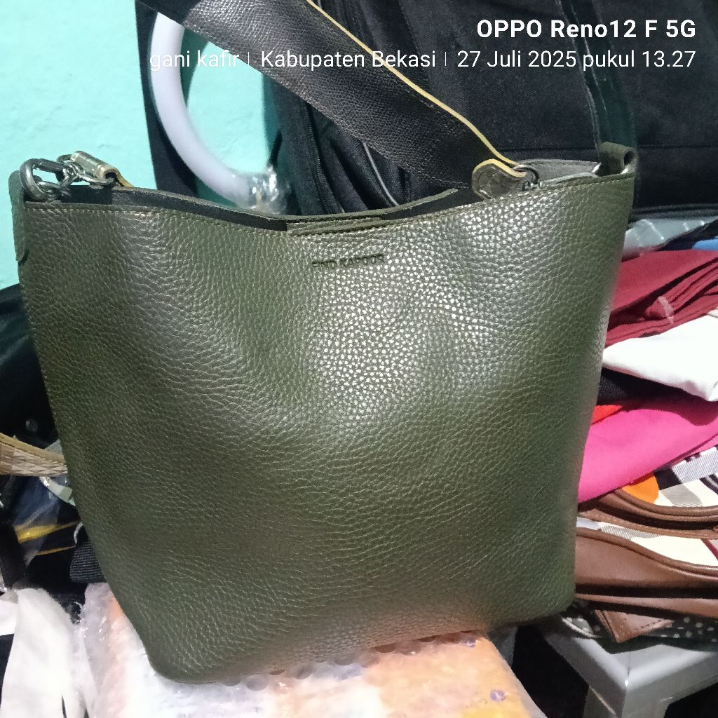 find Kapoor authentik original