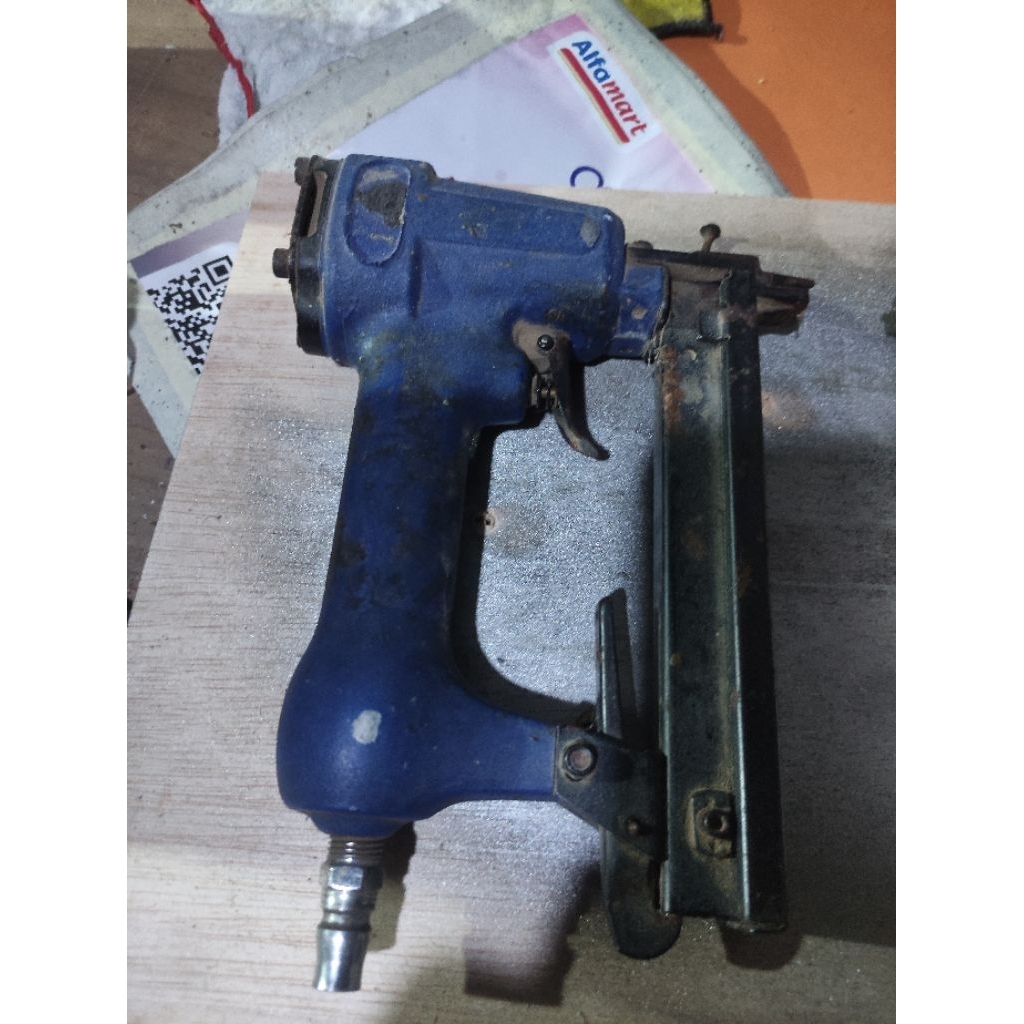 

Staples Tembak Kodenki Bekas Normal