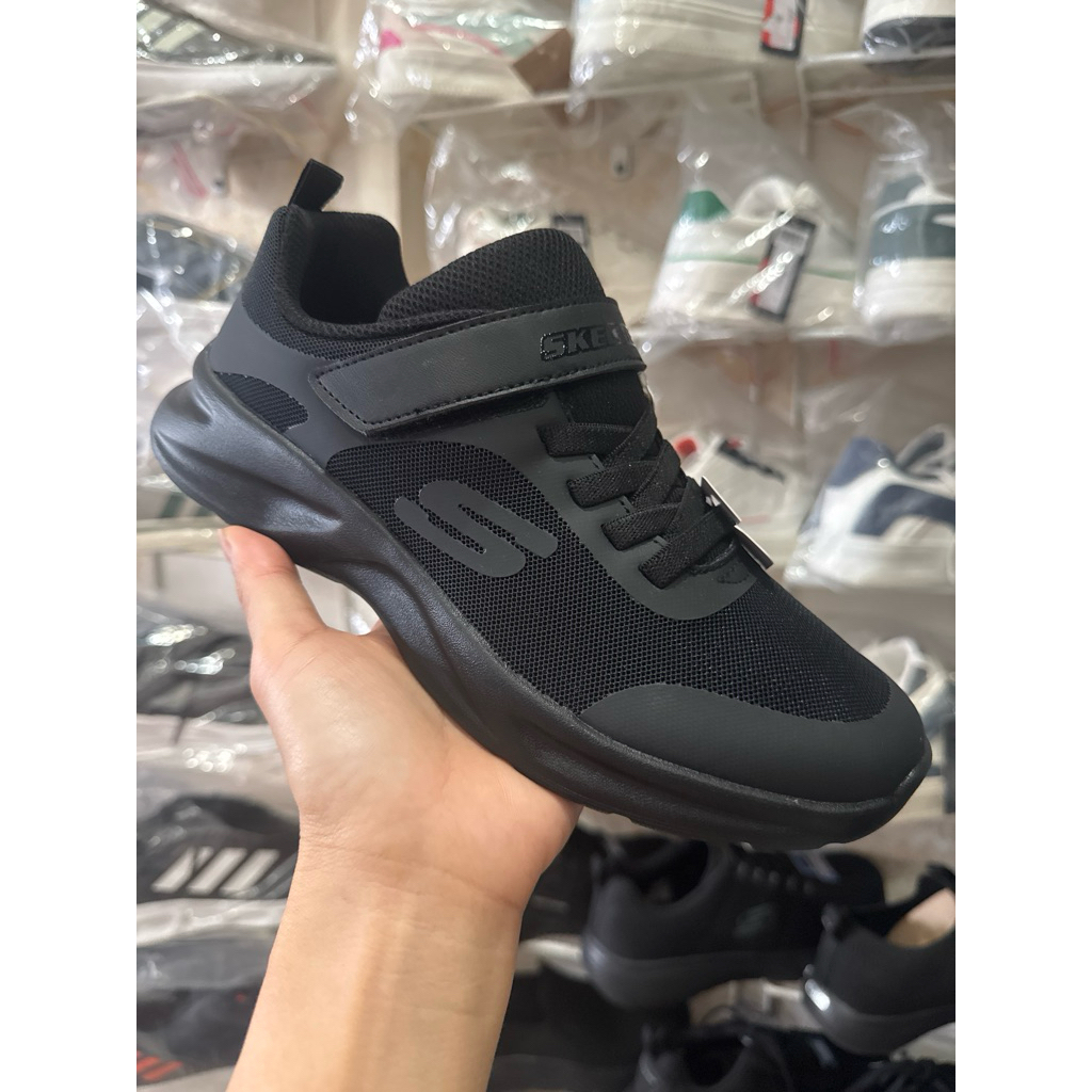 Sepatu Skechers DC full black size 36 37 38