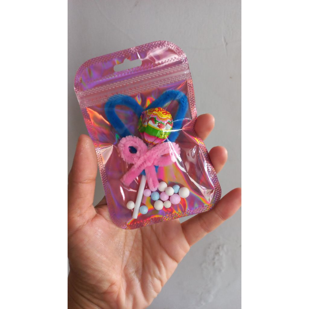 

Mini Gift - Chupachup Kawat Bulu Berbagai Varian