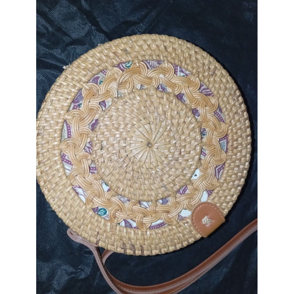 

tas rotan preloved bulat size 22
