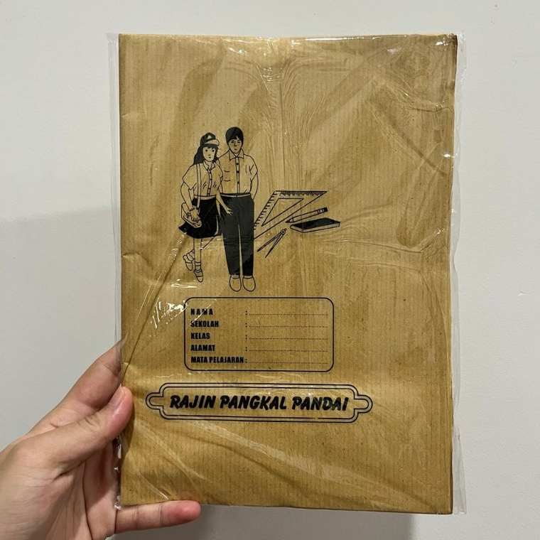 

Sampul Buku Tulis Kwarto Coklat (1 pak)