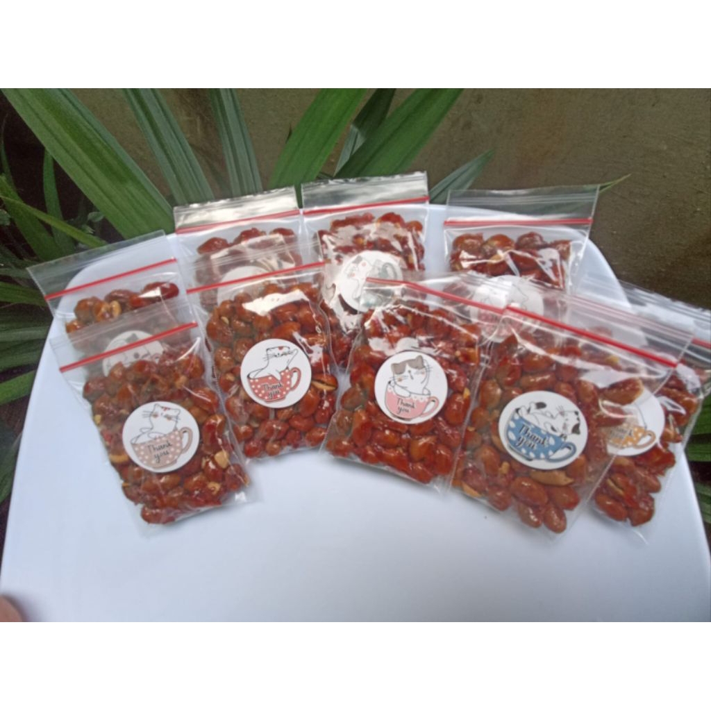 

Snack Kampung Cemilan Kacang Pedes Manis