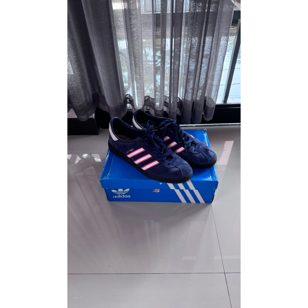 ADIDAS MUNCHEN EDGE CITY SERIES USED VERY GOOD CONDITION SIZE 45 1/3 ORIGINAL