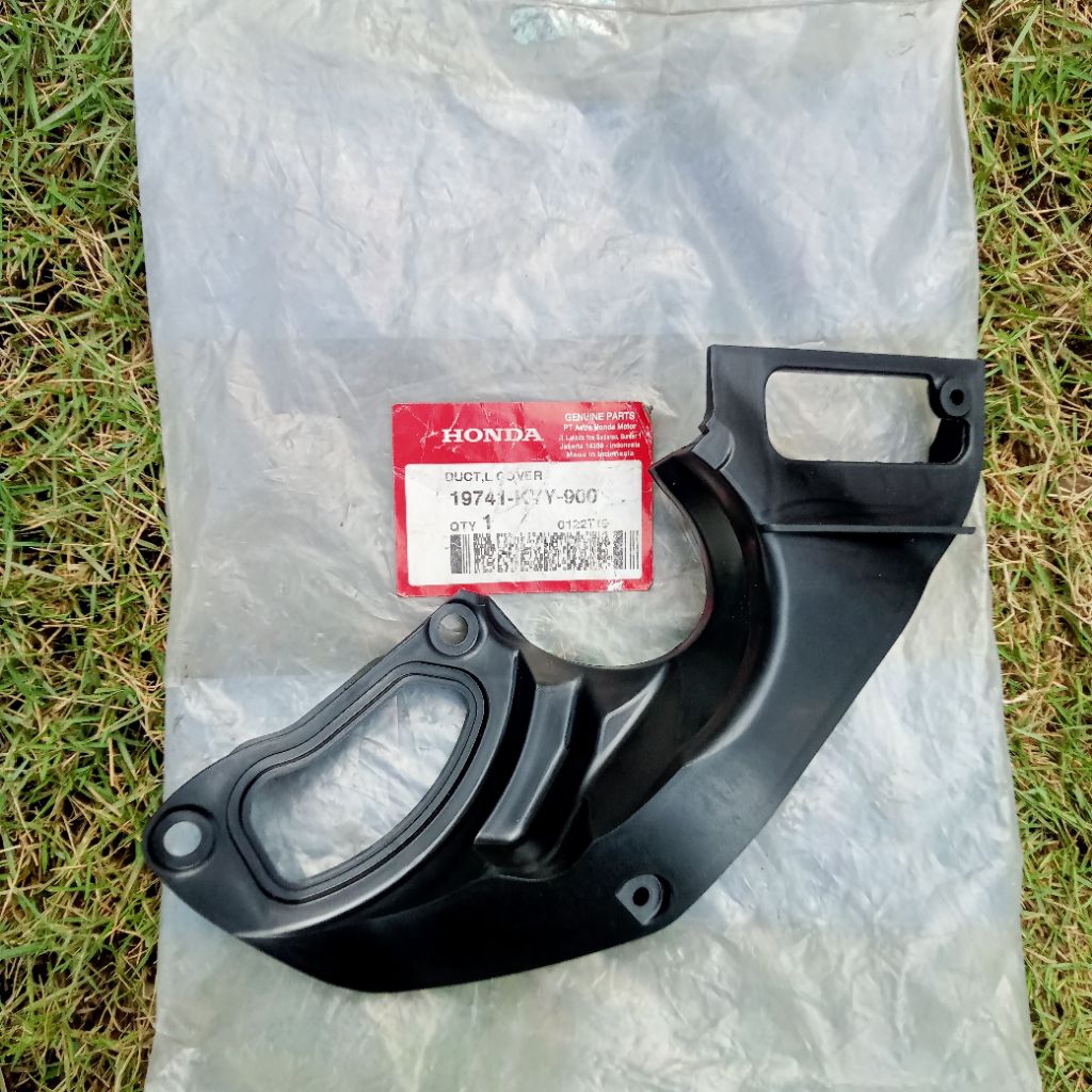 19741 KVY 900 DUCT L COVER HONDA BEAT SCOOPY KARBU ORIGINAL AHM