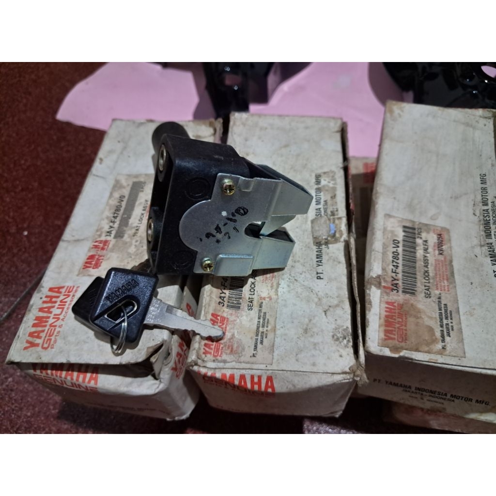 kunci jok yamaha alfa,fzr,f1zr,vega original