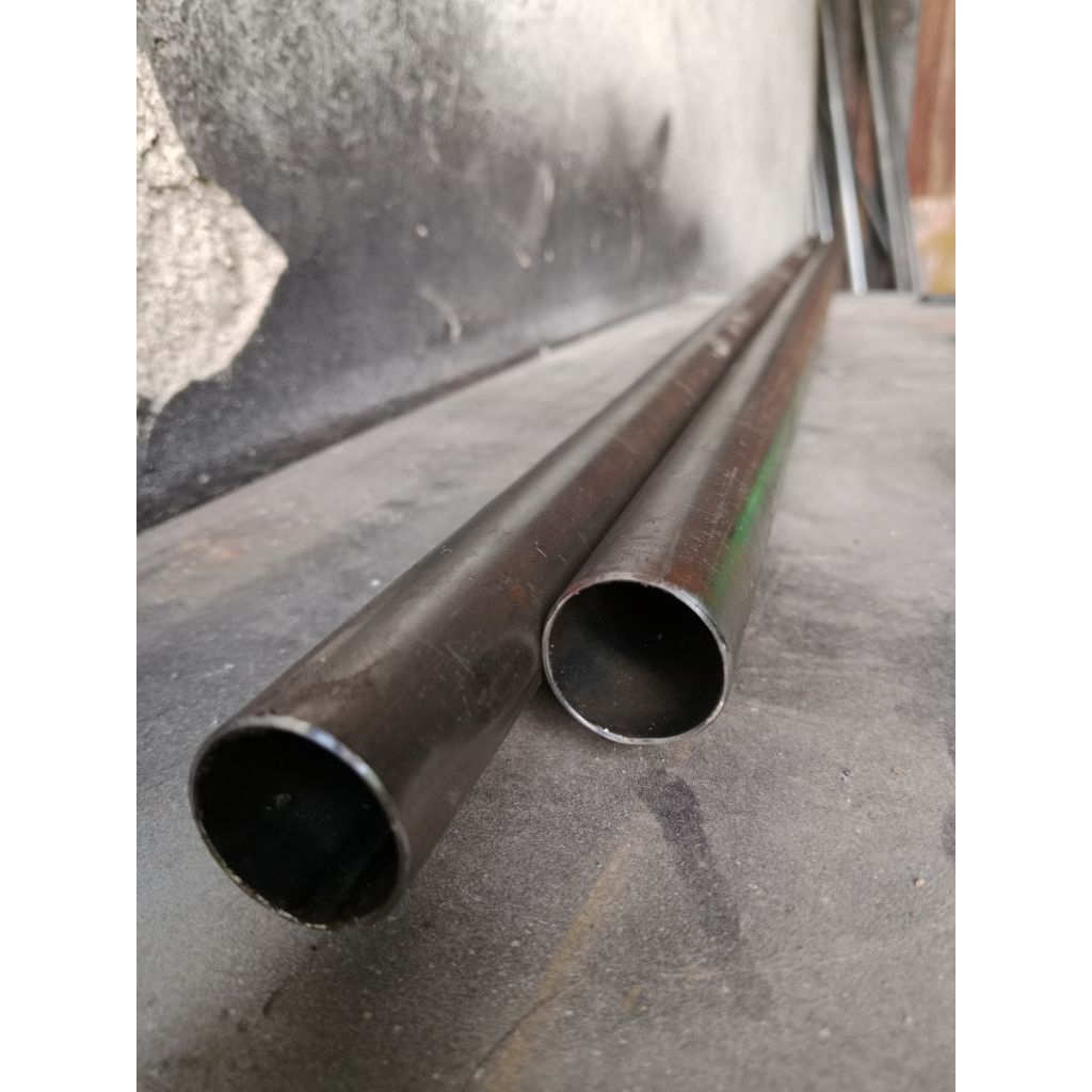 Pipa Besi Od 25,4 mm Id 23 mm Panjang 109 cm
