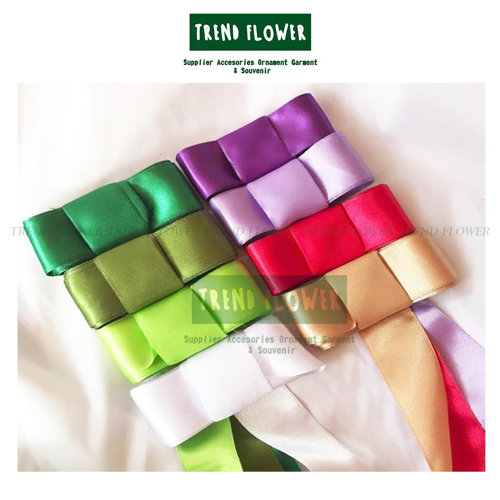 

[PER-SLOP] Pita KADO bahan satin lebar 3cm pita 1 1/2 in per roll kado hiasan souvenir hampers pita potong