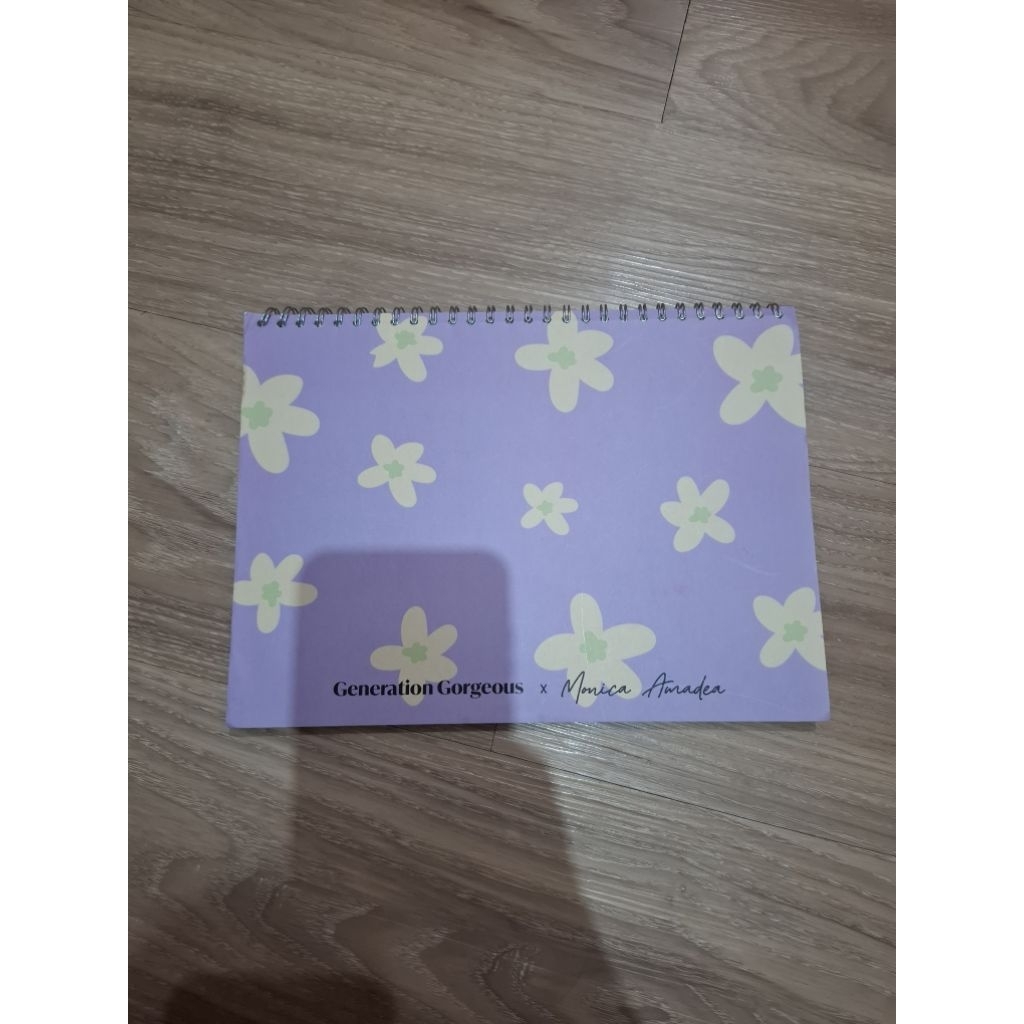 

[new] weekly planner