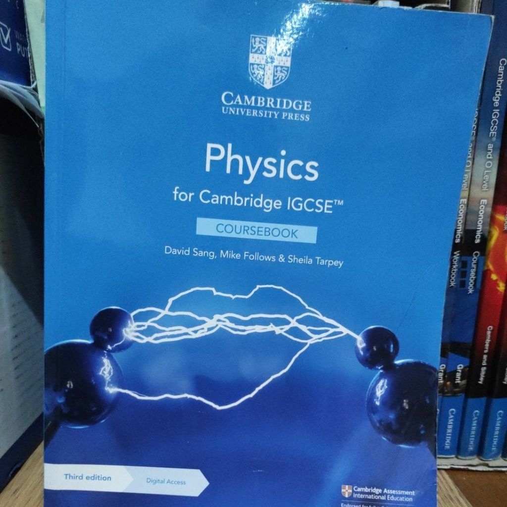 IGCSE Physics Coursebook + Workbook & Chemistry Coursebook+ Workbook