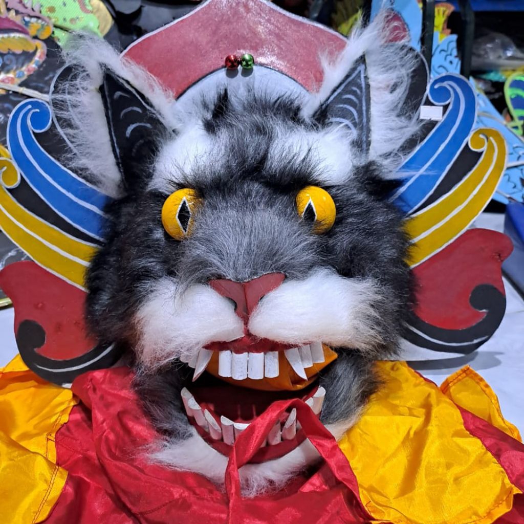 Barong kucing jalin besar Banyuwangi