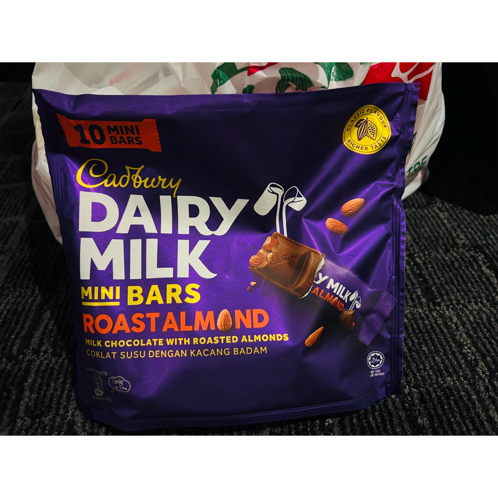 

cadbury mini bars roast almond