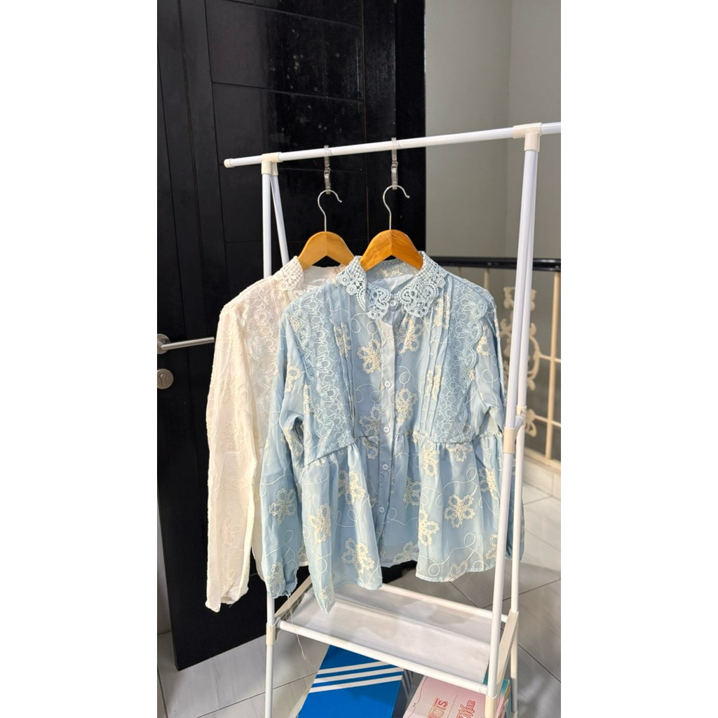 Blouse cantik Bordir ( import NEW) (harga asli 185,sisa tf)