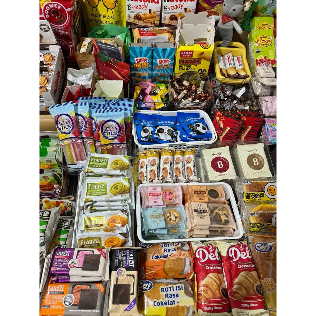 

cemilan santai lokal import