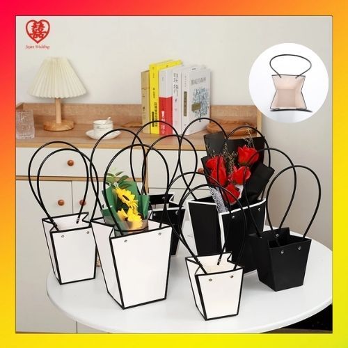 

JW Gift Box Tote Bag Flower / Packing Hampers Bouquet / Bingkisan Hampers Snack / Handbag Anti Air KB1011