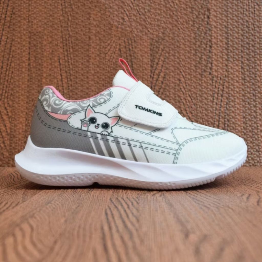 Sepatu sneakers anak perempuan terbaru warna putih Tomkins Arcane Tomkins Senshi Tomkins Willie Tomk