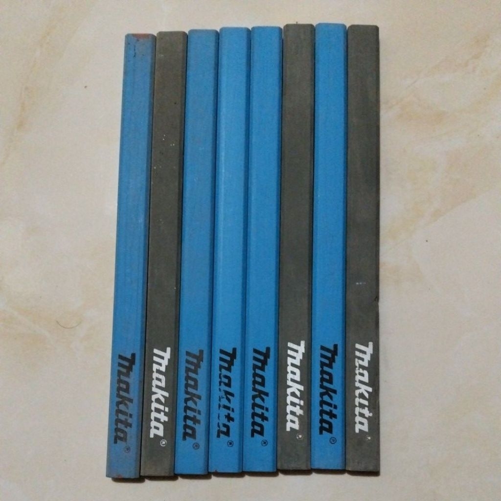 

Pensil tukang, Petelot tukang