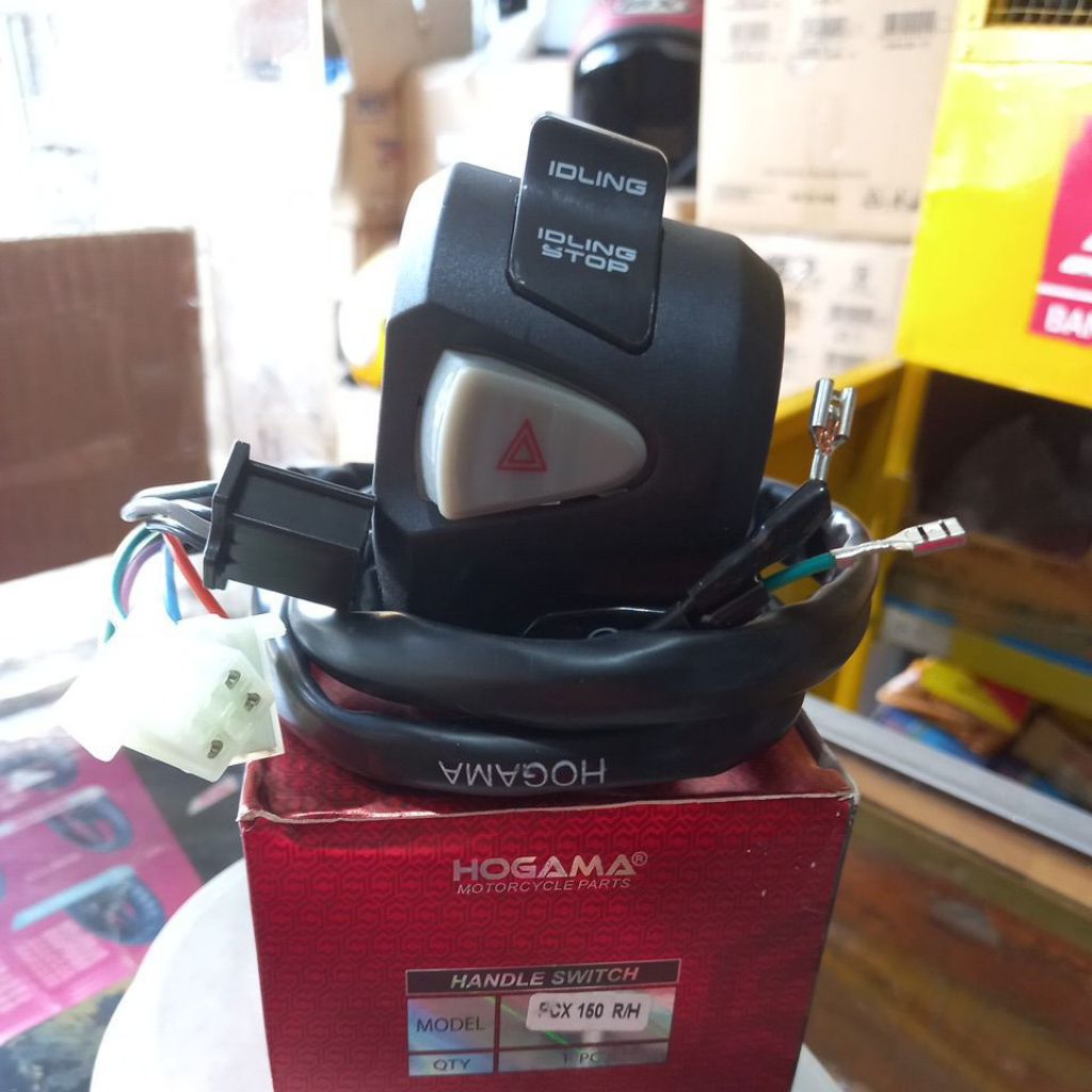 SAKLAR KANAN HOLDER KANAN PCX 150