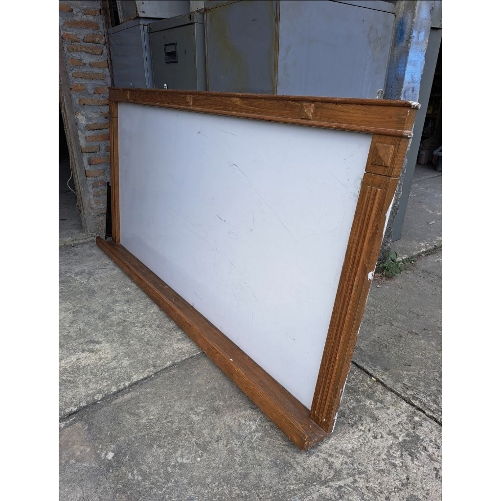 

Papan tulis white board white board frame kayu jati ukuran 120x60cm