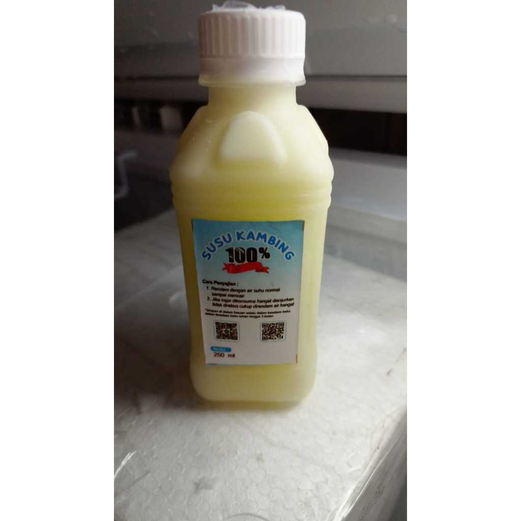 

Susu Kambing Sanen 100% Murni