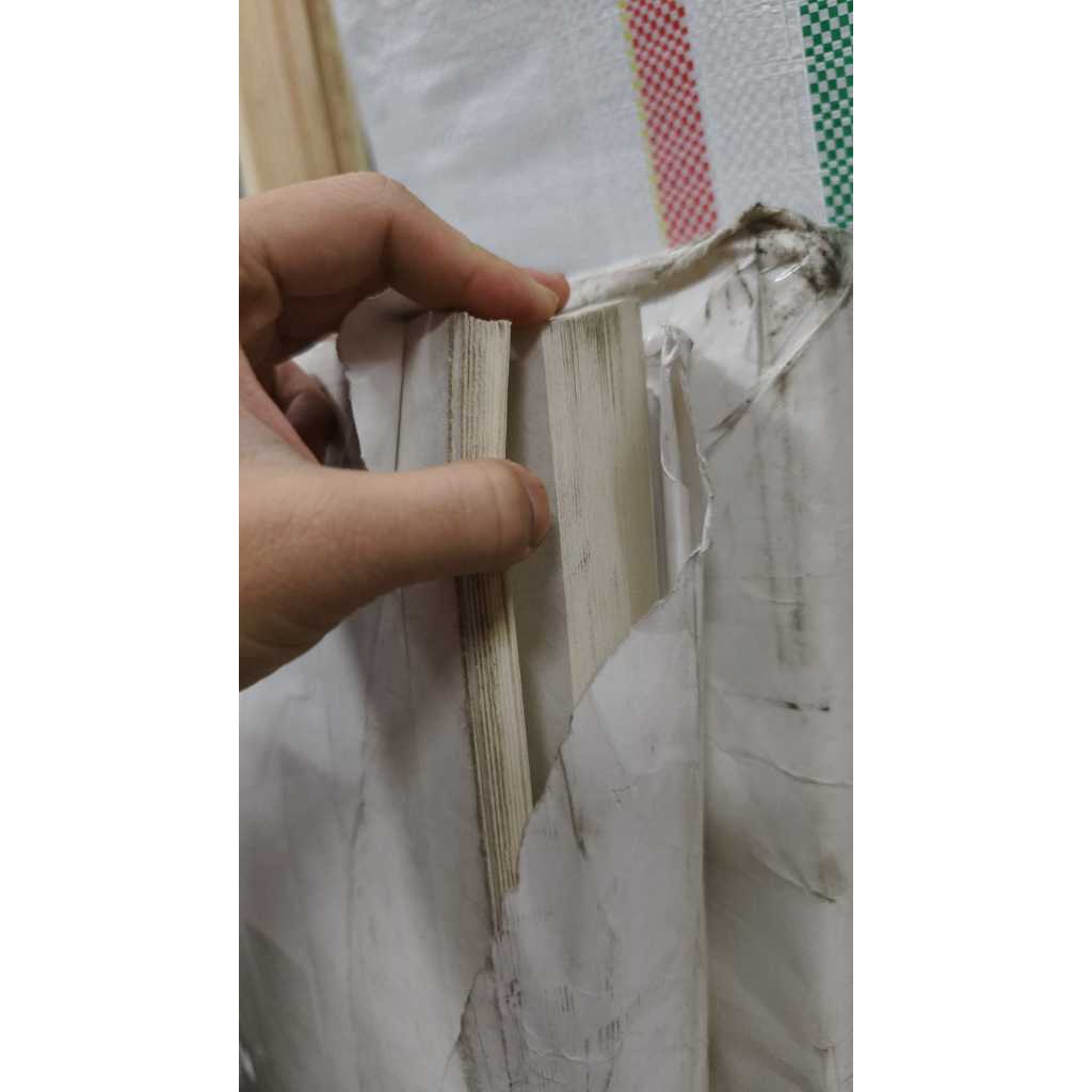 

karton birmat 70 x 50 cm full plano atau beermatt tebal 1 mm bahan maket made in japan