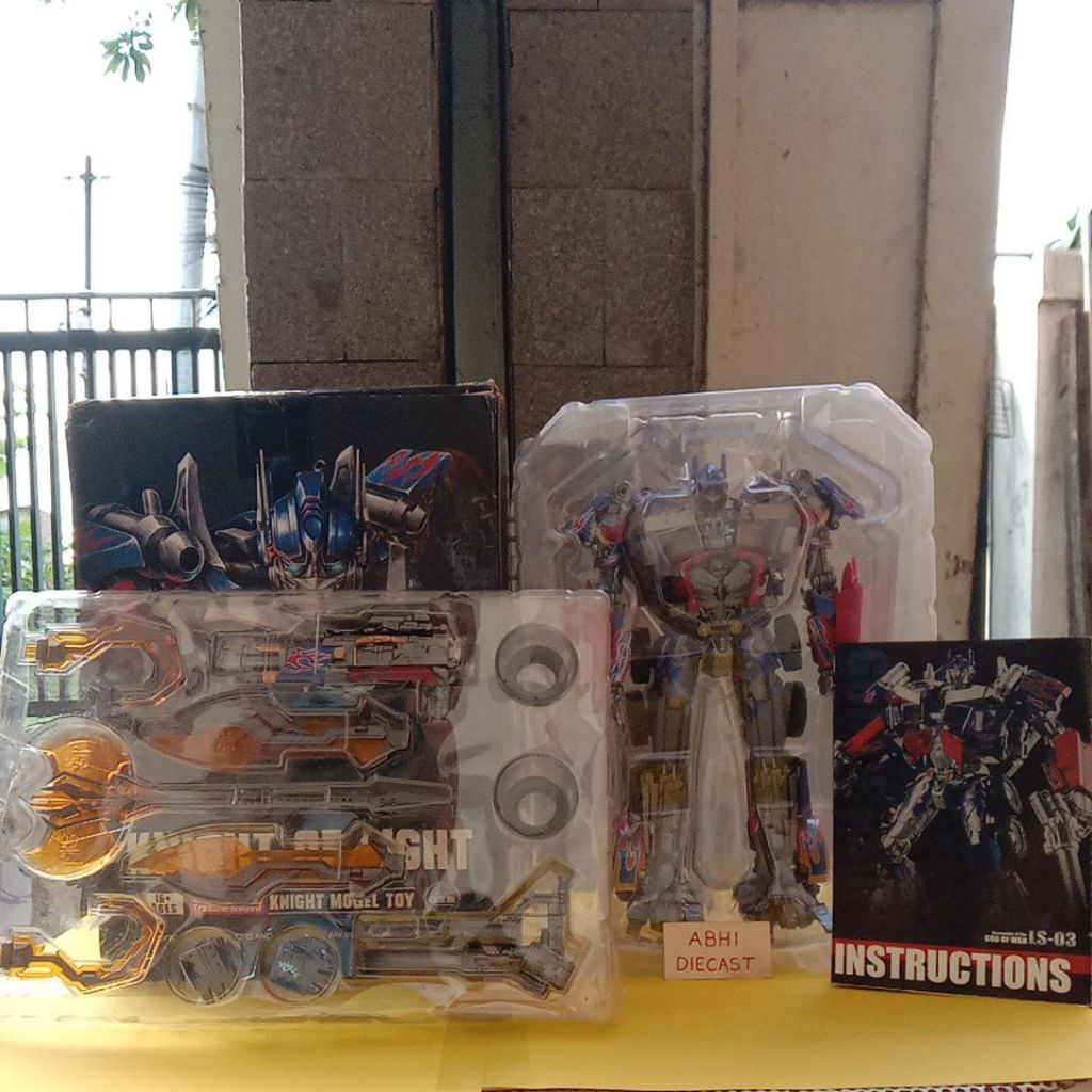 Transformers DOTM Optimus Prime BMB LS-03F Knight Of Light diecast figure transformer dark of the mo