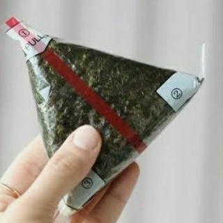 

Nori Onigiri - Nori Wrapper Triangle (Pembungkus Onigiri Segitiga) Free Sticker