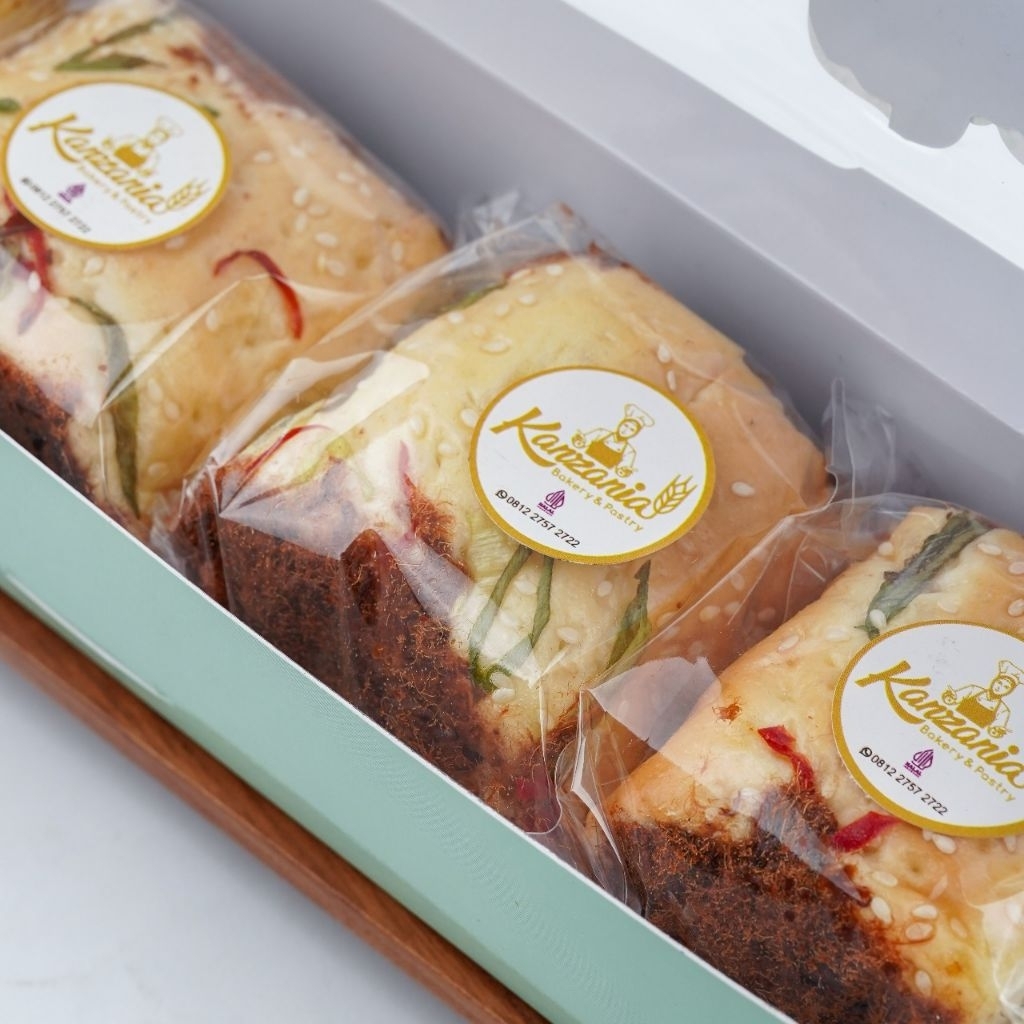 

Roti Floss Roll Abon "Kanzania