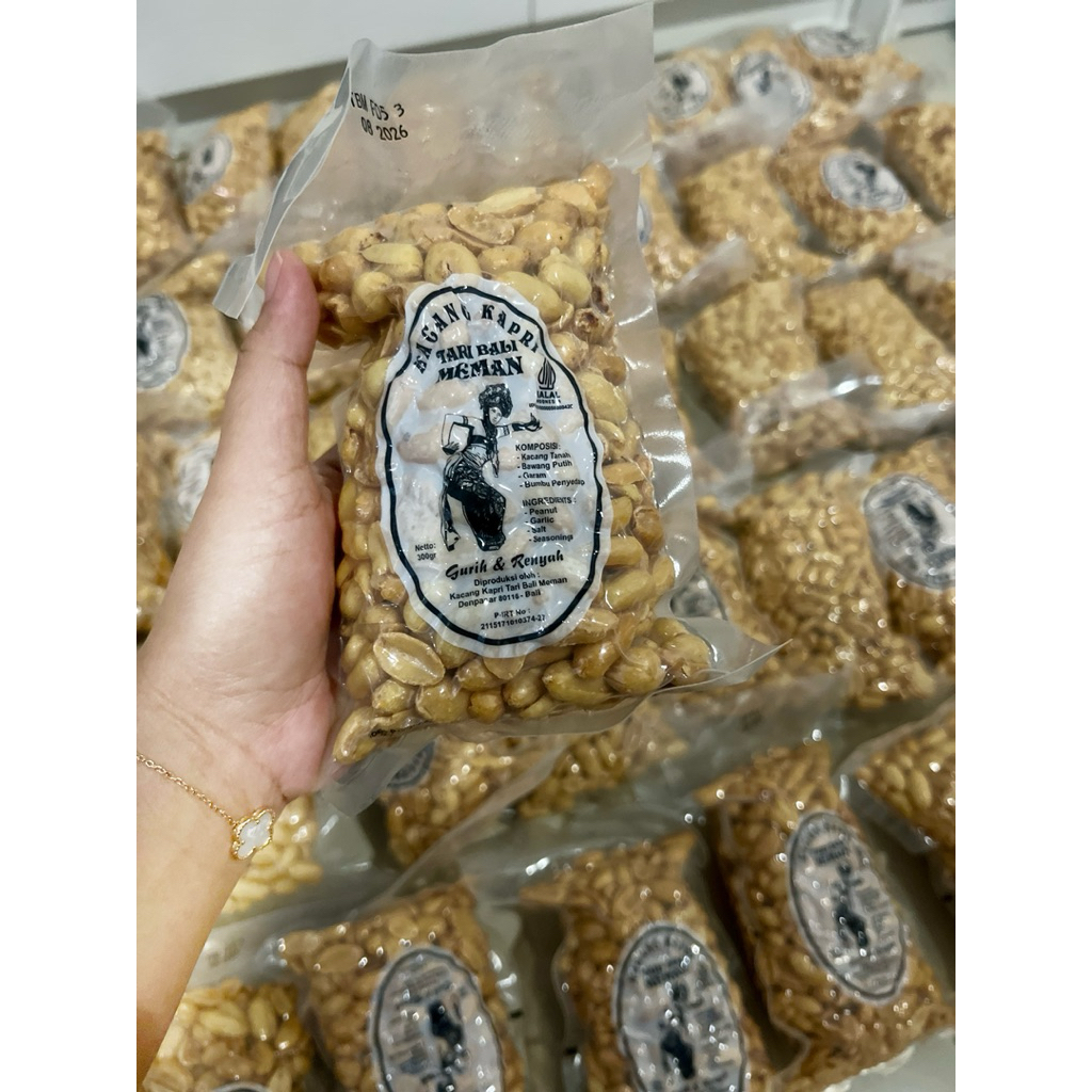 

KACANG KAPRI TARI BALI MEMAN